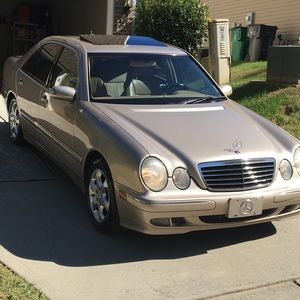 Meet your Posher, Leon